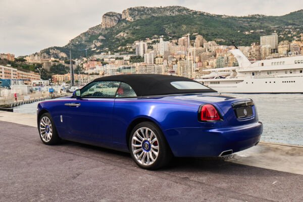 Rolls Royce Dawn - Image 9