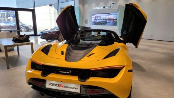 McLaren 720S Spider - Image 4